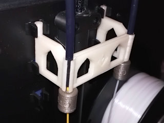 Filament guide and filters